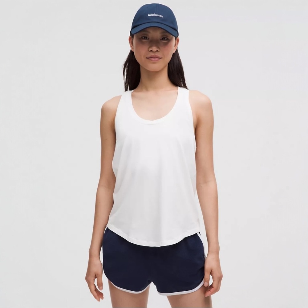 Lululemon Women’s Love Tank Size M/L Excellent Condition